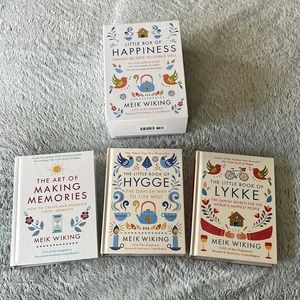 Little box of happiness - danish secrets to living well